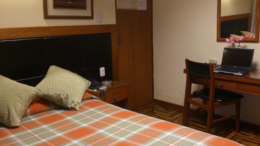 Copacabana Hotel Tacna Ngoại thất bức ảnh